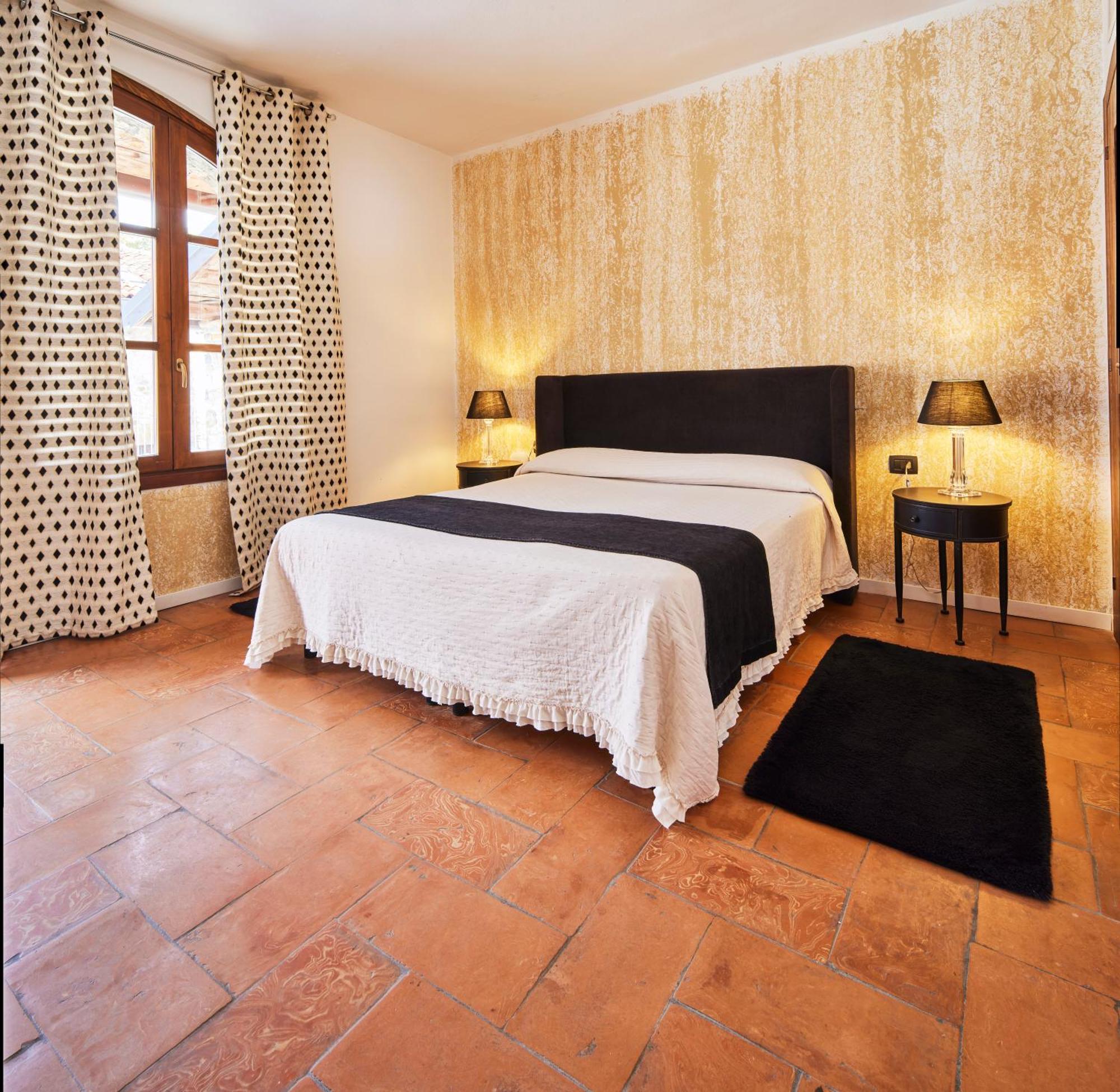Agriturismo Cascina Mirandola Como Bagian luar foto